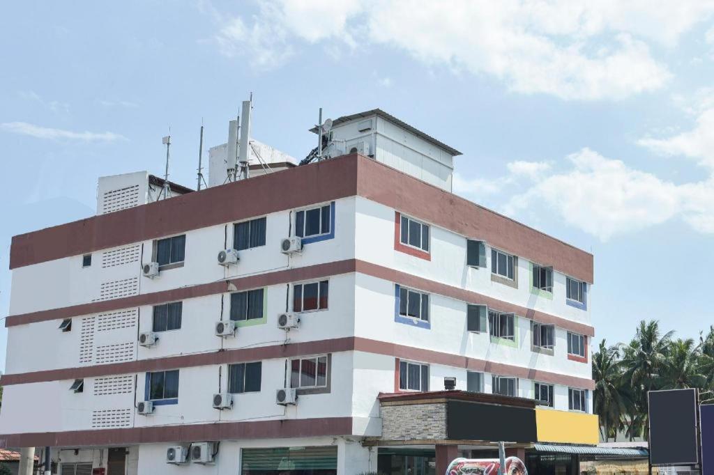 Grand Ct Hotel Malacca Buitenkant foto