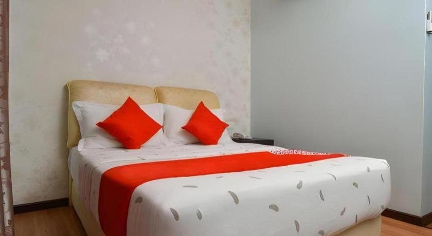 Grand Ct Hotel Malacca Buitenkant foto