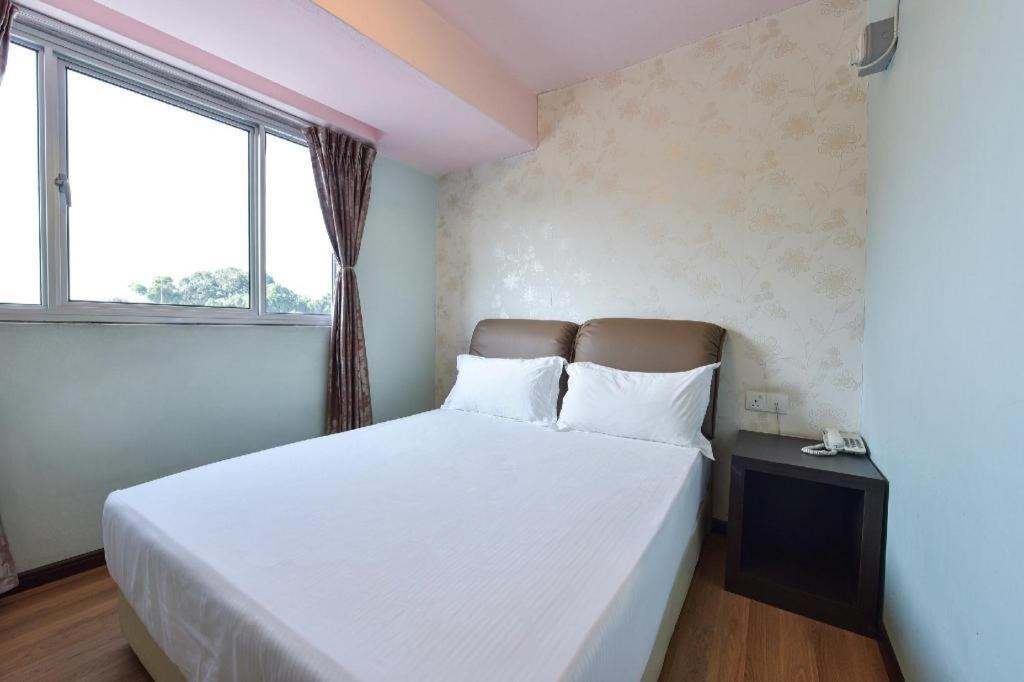 Grand Ct Hotel Malacca Buitenkant foto