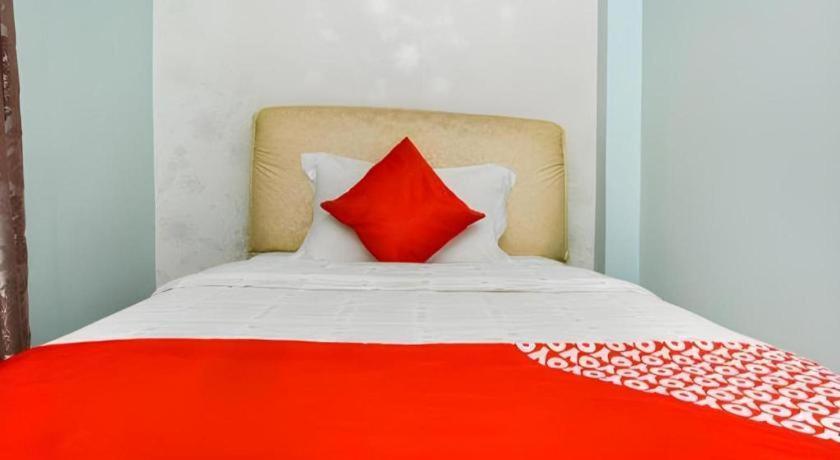 Grand Ct Hotel Malacca Buitenkant foto